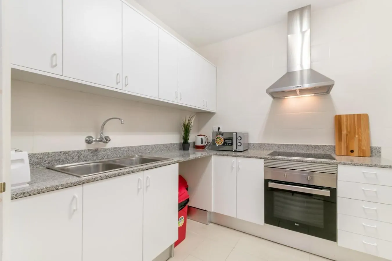 Private Rooms In Historic Center Barcelona 0*,  Spain